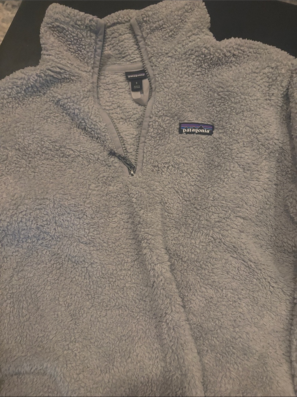 Patagonia Women Light Gray Fleece Pullover